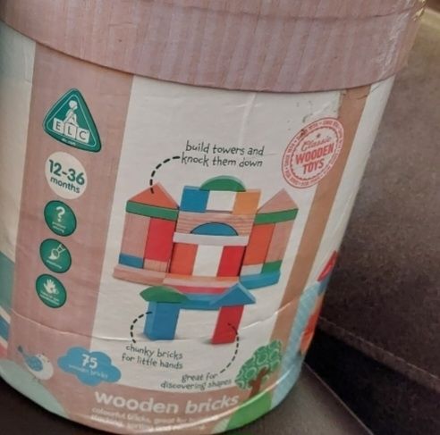 Wooden Blocks (Sr)