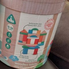 Wooden Blocks (Sr)