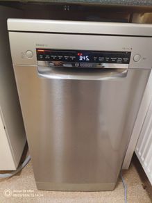 Bosch Series 4 Silence plus freestanding dish washer in stainless steel finish