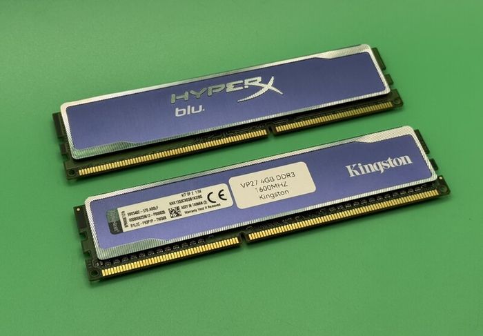 Kingston HyperX Blu 8GB (2x4GB) DDR3 1600MHz Desktop RAM Kit