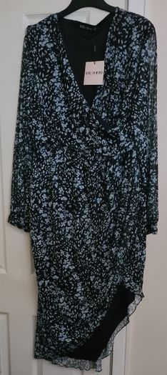 Girl In Mind Dress Size Uk 18 (nwt)