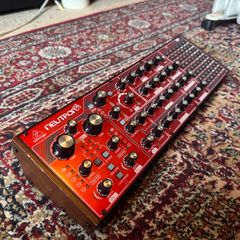 Behringer Neutron