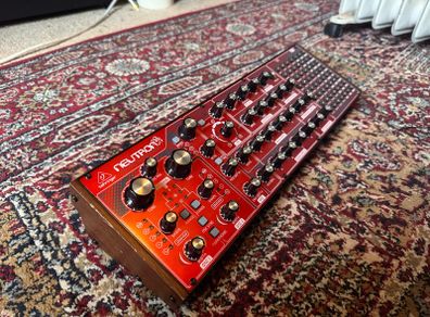 Behringer Neutron