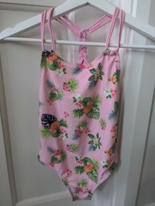 Girls swimsuit