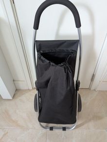 Shopping trolley