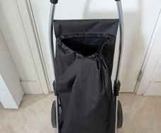 Shopping trolley
