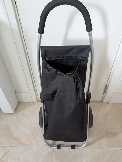 Shopping trolley