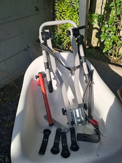 Bike rack peruzzo tow vall mounted carrier 4 Bikes