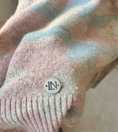 Lucy Nagle 100% cashmere hooded sweater.