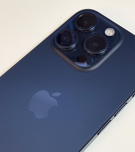 Apple iPhone 15 Pro 128GB Blue Titanium - Dual-SIM - Unlocked - MINT, in box