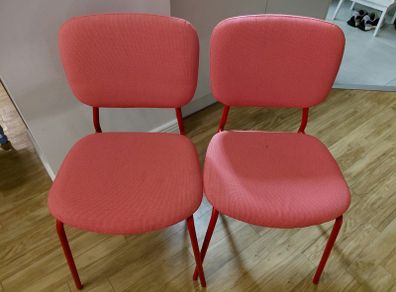 2 pink jysk kitchen chairs