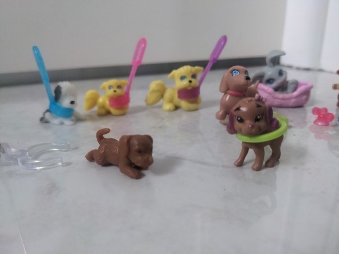 Polly Pocket animals and accessories