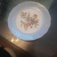 Vintage Royal Staffordshire, 22 cm, perfect as it was held in dark cupboard for years as my wall display of vintage plates didn't materialise.  Priced to sell. Collection only in Midleton.