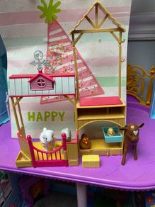 Barbie farm vet set