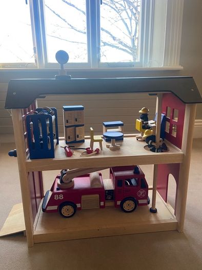 toy fire station. Fire truck and figures