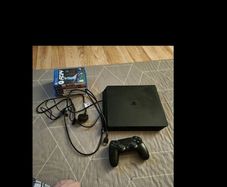 PS4 slim Plus games