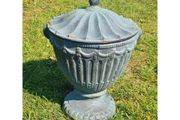 Urn with Lid CH-R-350A