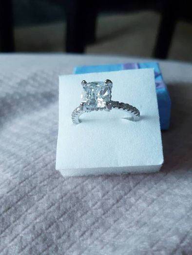 Sterling Silver 4ct Solitaire .