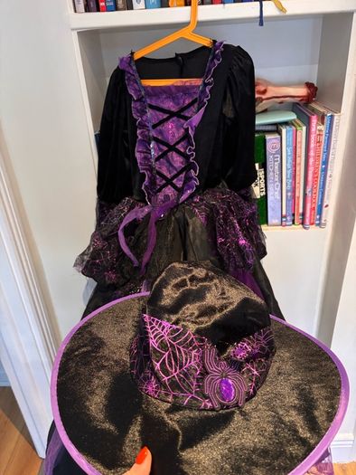 witches outfit