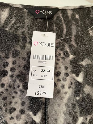 Love Yours top plus size New with tags