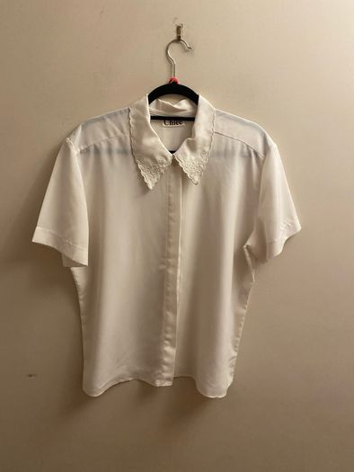 Blouse (size 16)