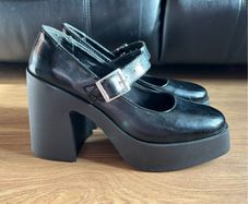 heels