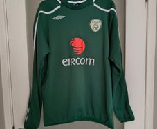 Vintage 2004/06 Ireland FAI Umbro Sweatshirt