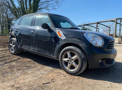 2016 Mini Contryman Breaking For Parts