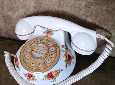 Royal Albert Old Country Roses telephone