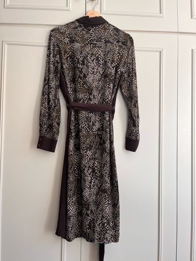 Hobbes dress