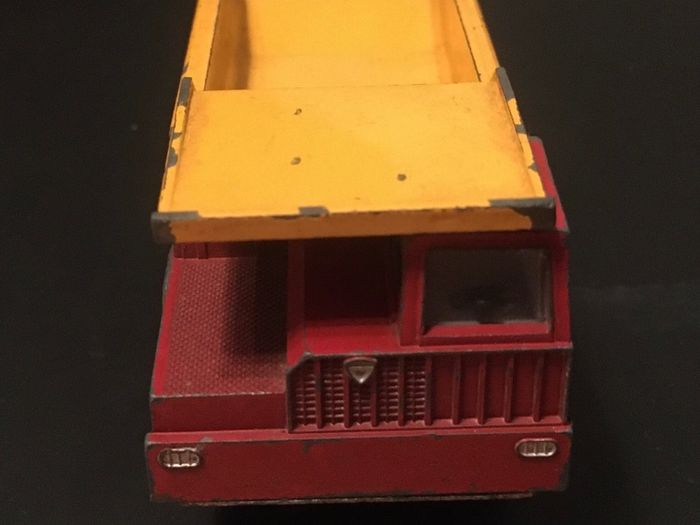 Siku 1/55 scale Faun Muldenkipper