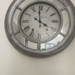 Beautiful Grey large clock with glass decor