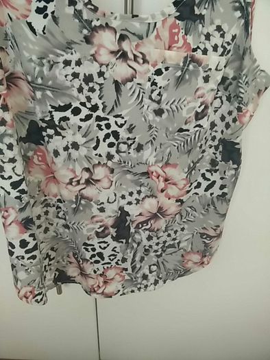 Only Pink Floral and Grey top