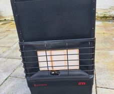 Superset Gas heater with cylinder and gas bottle ( The bottle is empty)