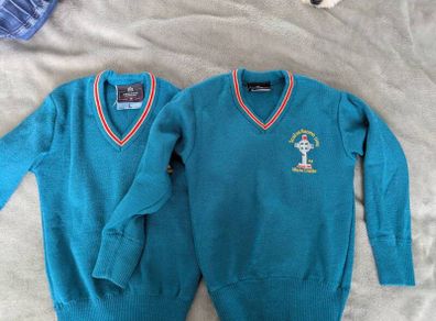 jumpers  Scoil Na Naomh Uilig
