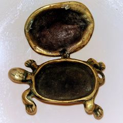 Vintage brass turtle figurine