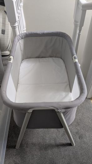 Chicco Next2Me Bedside Crib