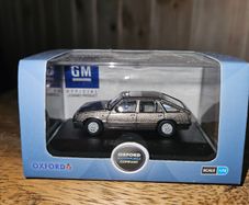 Oxford Diecast Vauxhall Cavalier 1.76 Scale