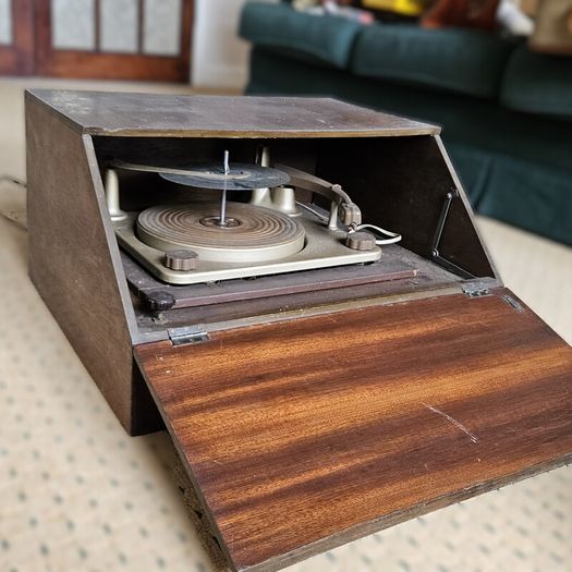 Vintage Record Player US c. 1950s