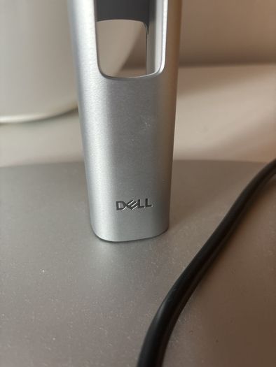 Dell computer monitor