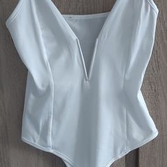 New white bodysuit fits Xs s