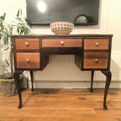 Desk/Dresser