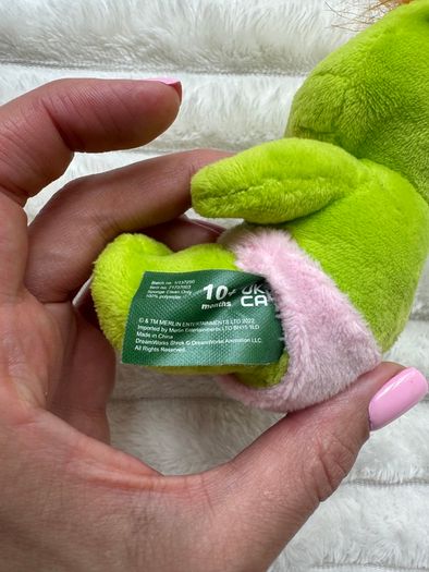 Shrek Adventure Baby Plush Girl Keyring Used Please look at the pictures