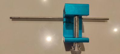 Motorcycle chain adjuster tool