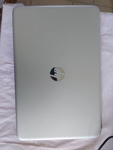 HP Pavilion 15.6 inch Laptop, Model, 15-aw012na, AMD A9-9410 Radeon R5 Graphics, 5 Compute cores 2C + 3G 2.9GHz, 8GB Ram, 1 Terrabyte HDD, Windows 10, Microsoft Edge, Chrome, and VLC