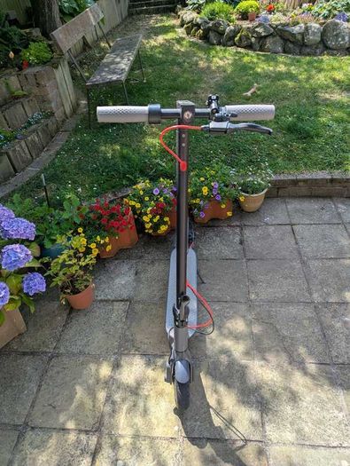 E-scooter (AOVOPRO ES80 2023) & Accessories