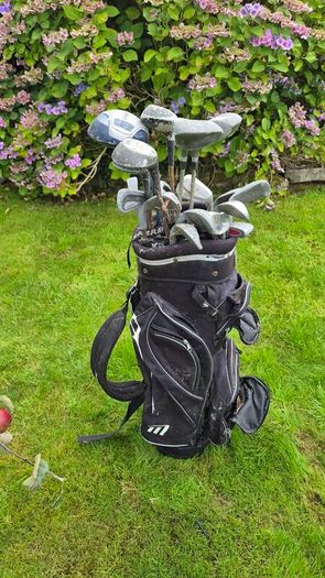 Golf Clubs & Golf Bag - Free