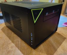 Sharkoon Zone C10 Mini Itx Pc Case