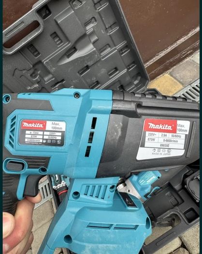 Set of Makita 4-in-1 cordless power tools