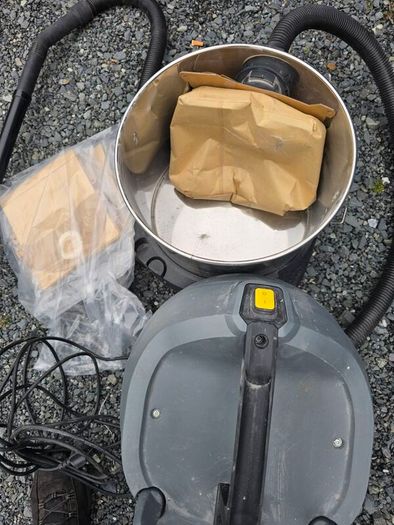 vacuum cleaner